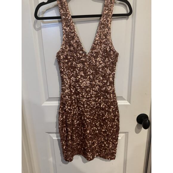 Windsor Gold Glitter Stretch Mini Dress Size Small - Picture 3 of 7
